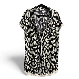 Umgee Black & Ivory Print Short Sleeve Button Kimono- Size Medium